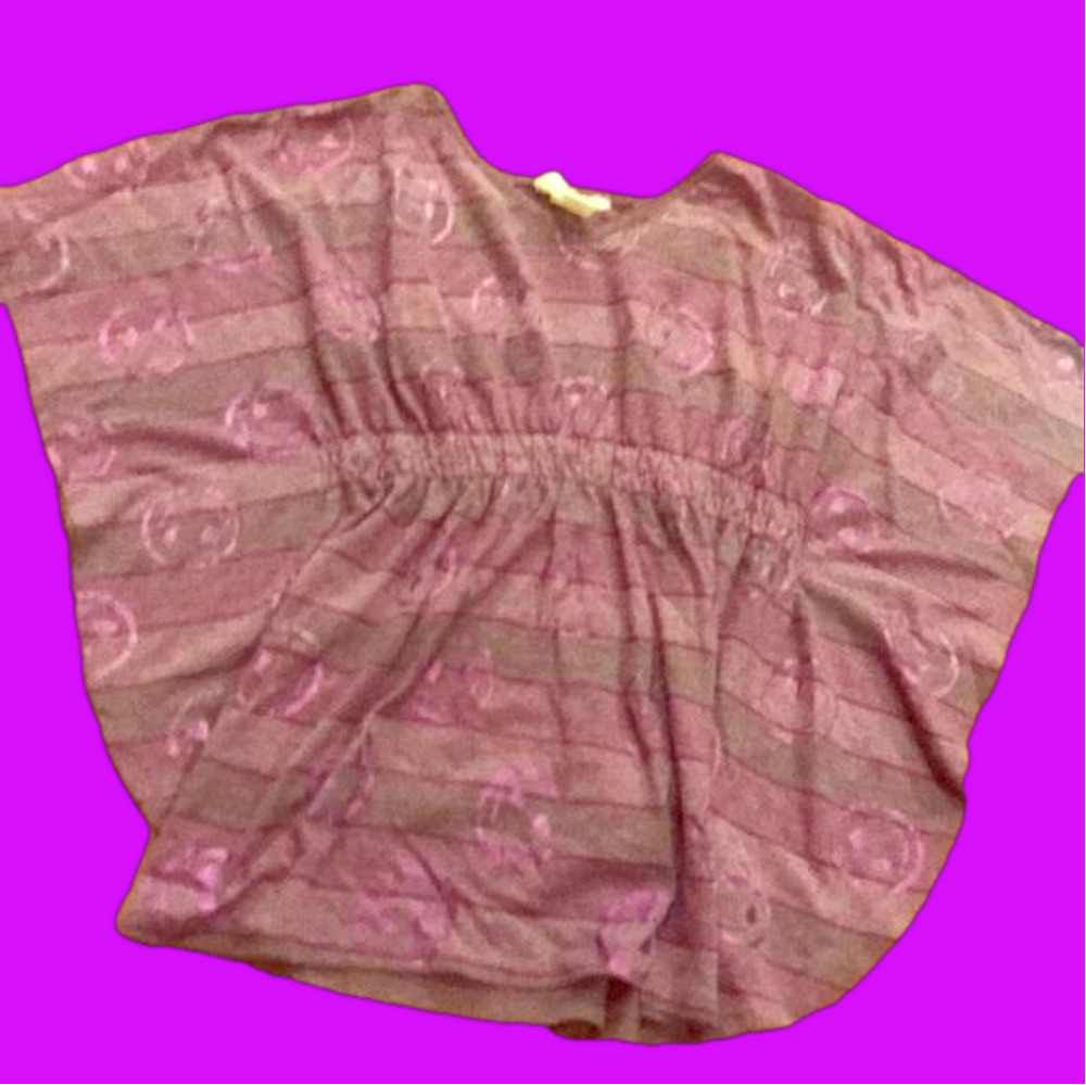 6/$20 Girl’s Belle du Jour large top